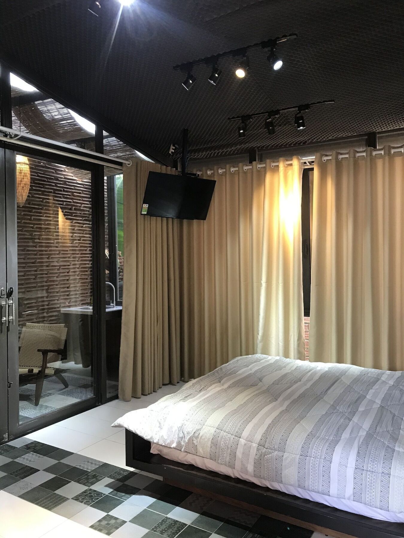 Ngoi House Hotel Da Nang Buitenkant foto