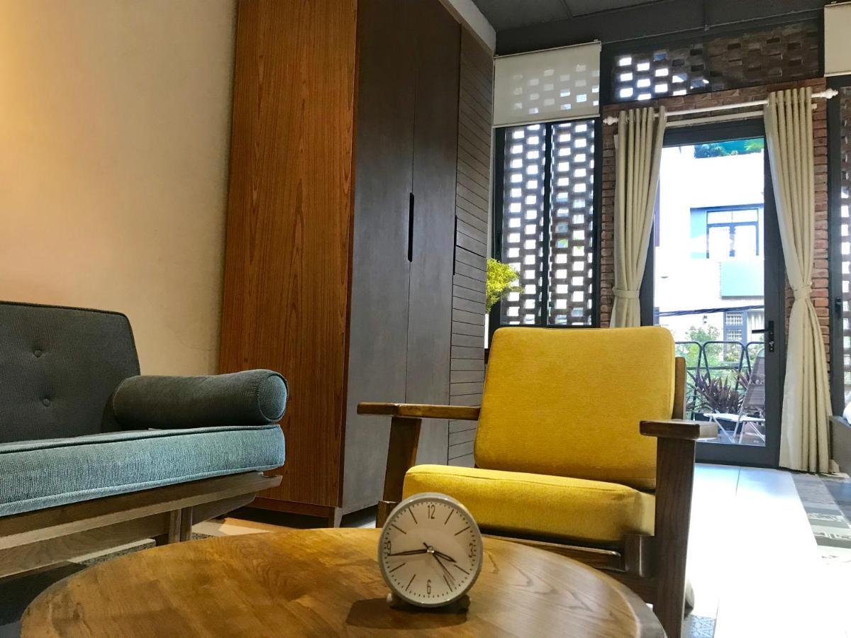 Ngoi House Hotel Da Nang Buitenkant foto